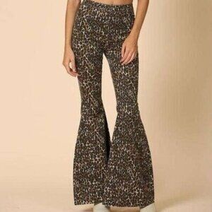 Blank Paige Bell Bottom High Rise Cheetah Print Stretch Jeans Sz S